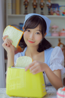 比基尼小姐姐泳衣